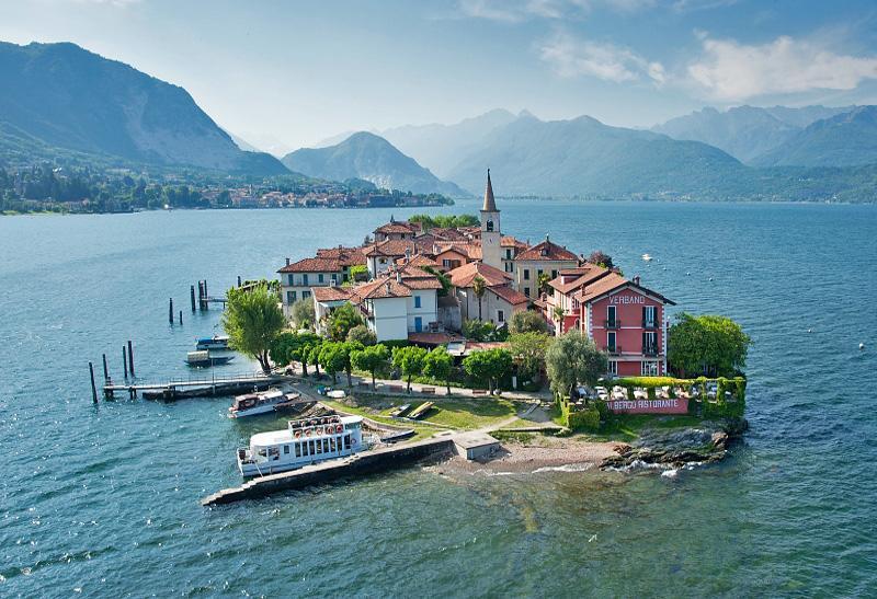 Appartamento Il Porto Baveno Exteriör bild
