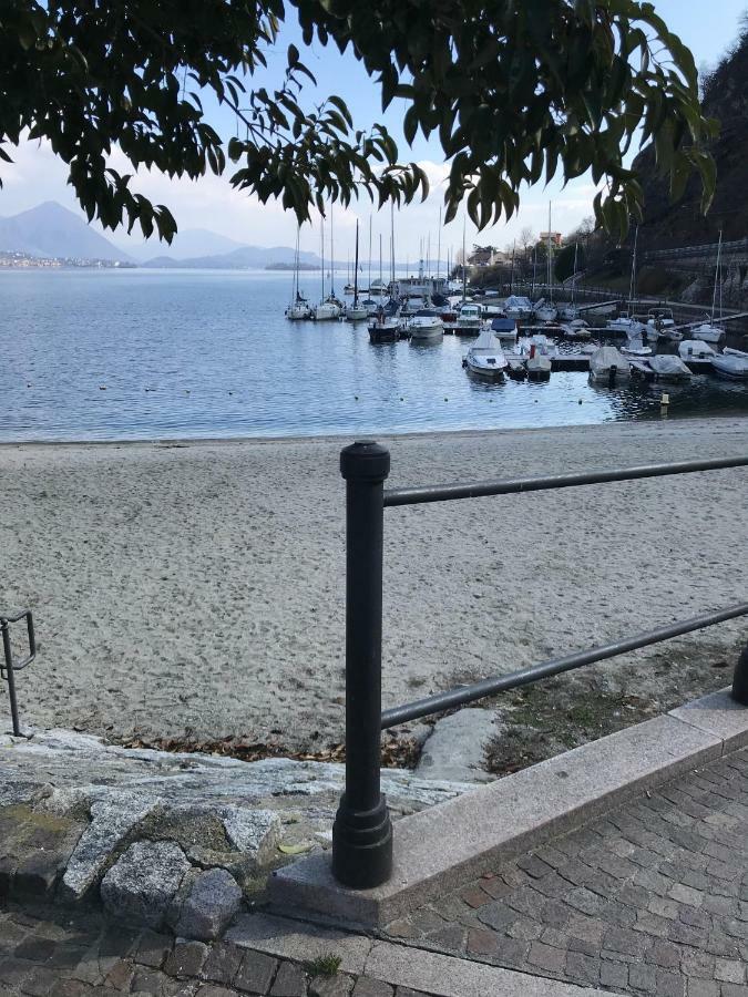Appartamento Il Porto Baveno Exteriör bild